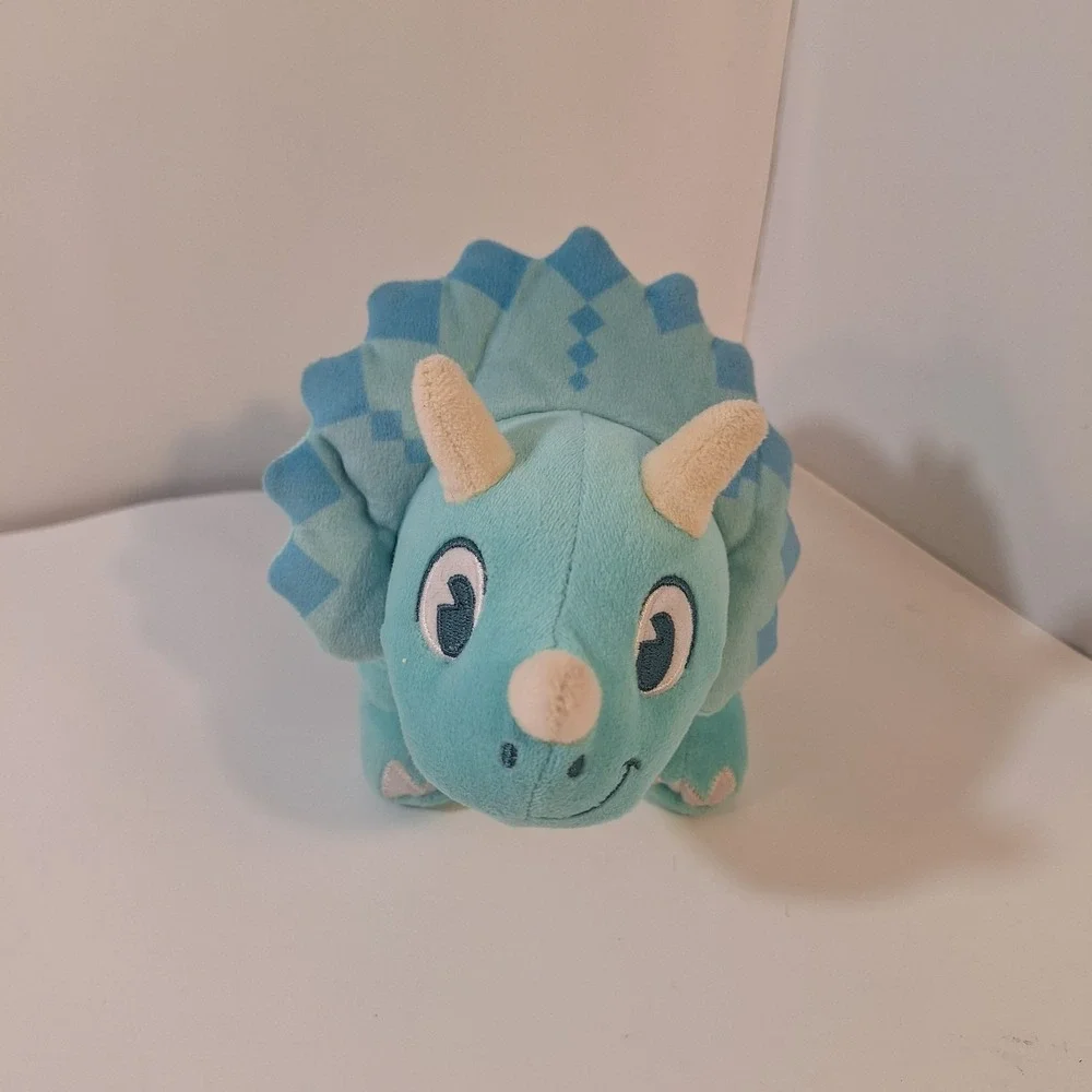 Disney Animal Kingdom  Hester's‎ Dino-Rama Land  Triceratops Plush